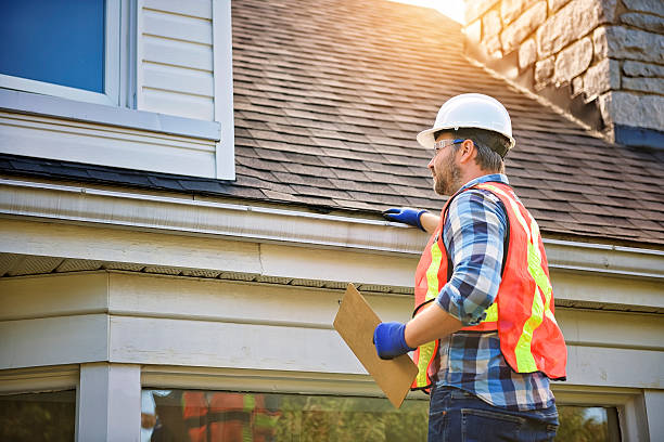 Licensed Gutter Installation service in Kaukauna, WI - Roof Repair Smedway